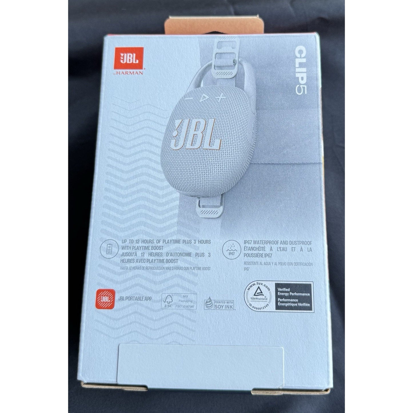 JBL Clip 5 Waterproof Portable Rechargeable Bluetooth Speaker- White! NEW IN BOX