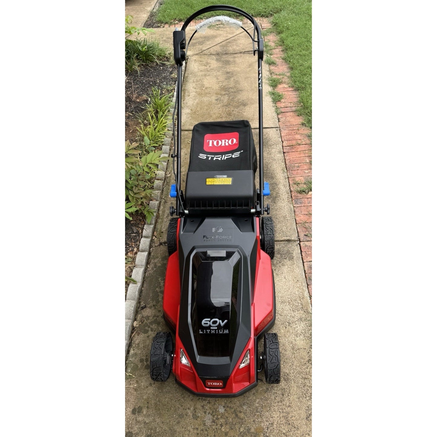Toro Foldable 60-Volt 21-Inch Stripe Self Propelled Mower w/Headlights! NEW!