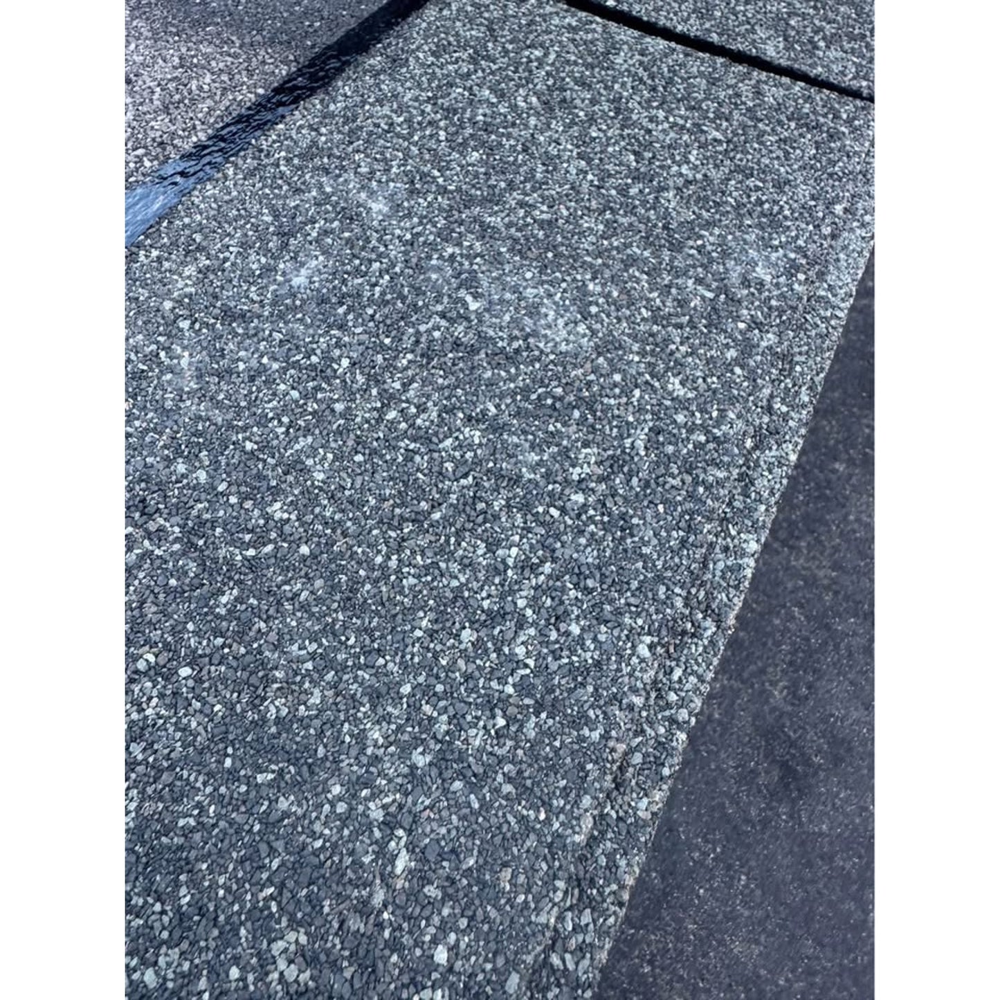 Roof Shingles 3-Tab in Estate Gray By Owens Corning Supreme