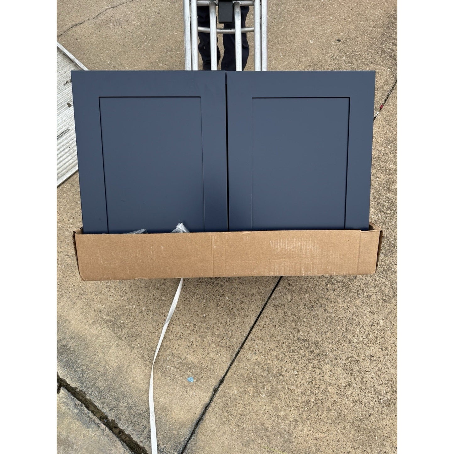 Home Decorators Newport Mythic Blue Kitchen Cabinets Full Built Out! BRAND NEW!!