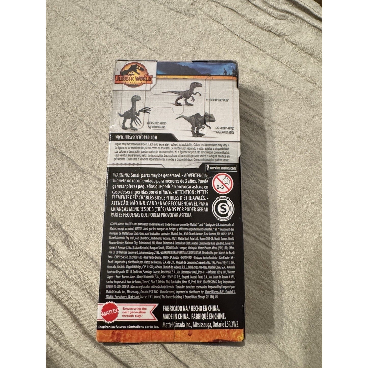 Jurassic World Dominon Therizinsaurus 6 in Action Figure
