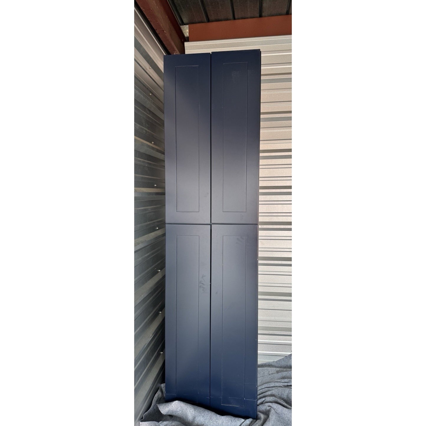 Home Decorators Newport Mythic Blue Kitchen Cabinets Full Built Out! BRAND NEW!!